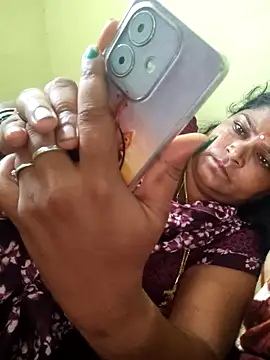 navyasree143 online show from April 20, 2026, 2:36 am