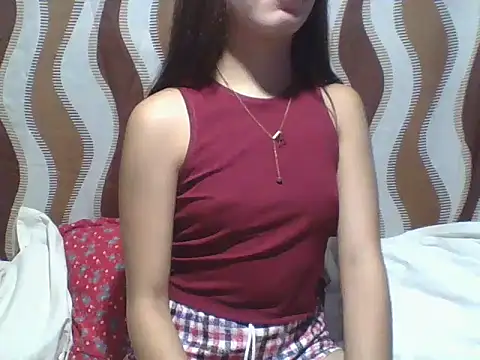 SweetPussie18x online show from March 13, 2026, 2:34 pm