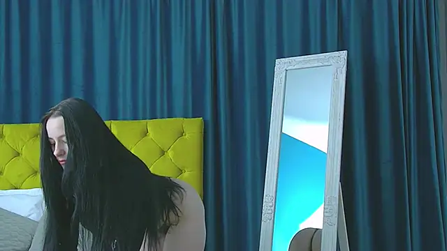 RubyHills online show from December 20, 2025, 5:14 am