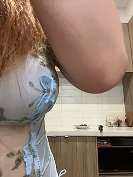 blueburrypie online show from January 14, 2026, 3:28 pm