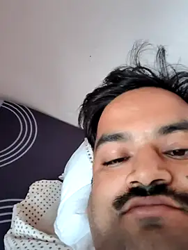 desiyouth94 online show from November 23, 2025, 4:12 am