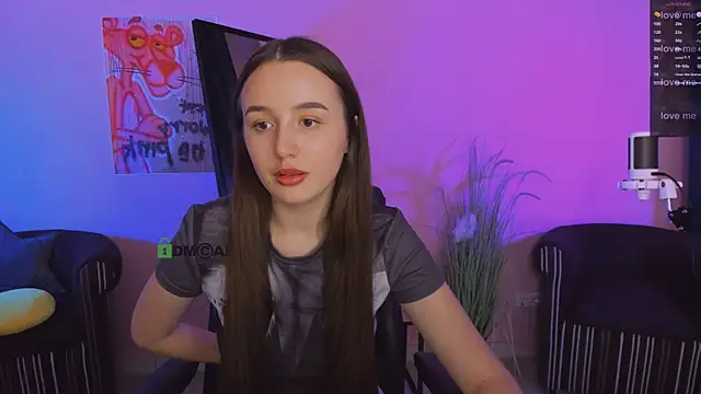 leslie bird online show from November 6, 2025, 1:01 pm