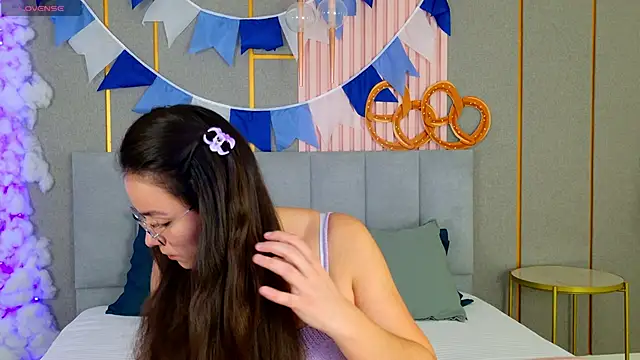 GabiBatista online show from October 2, 2025, 5:03 am