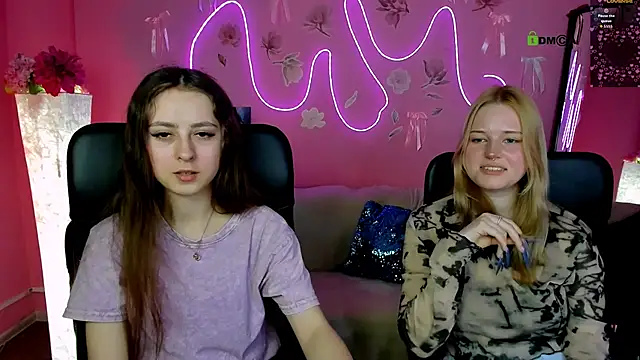 rebecca smile online show from April 23, 2026, 12:29 pm