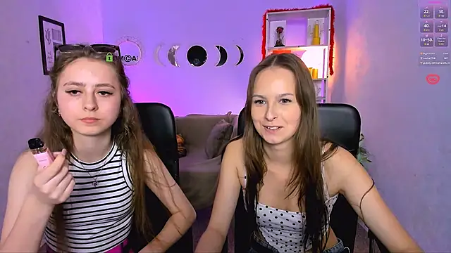 Snapshot of rebecca_smile chatting on May 8, 2026, 12:43 pm rebecca smile online show from May 8, 2026, 12:43 pm