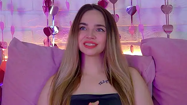 AnitaVenture online show from February 11, 2026, 4:28 am