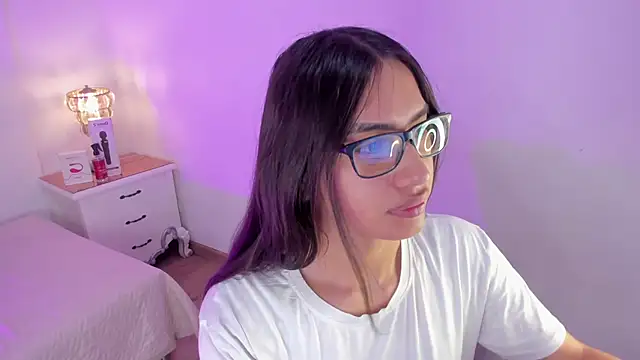 cherrylady 02 online show from November 9, 2025, 12:47 pm