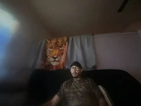 ThrowedWorldWide online show from April 23, 2026, 1:02 pm