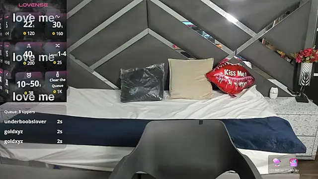 GabySweett  online show from October 12, 2025, 12:26 pm