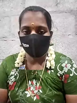 Snapshot of Tamil_Hot_Sandy chatting on June 9, 2026, 5:02 pm Tamil Hot Sandy online show from June 9, 2026, 5:02 pm