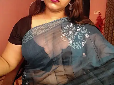 Queen Homaira online show from September 27, 2025, 4:28 am