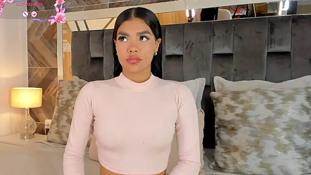 NaylaGrey online show from November 6, 2025, 11:55 am