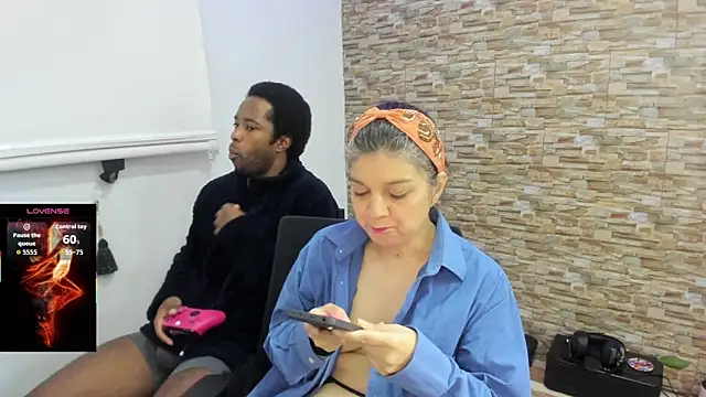 Yin yang hot online show from November 17, 2025, 3:12 am