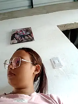 young dairy01 online show from October 29, 2025, 12:07 pm