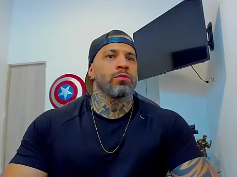 JoshRigby online show from October 6, 2025, 7:44 pm