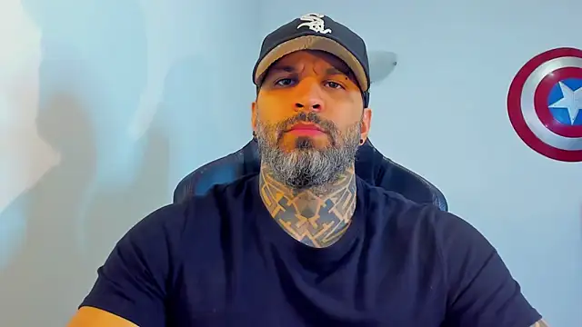 JoshRigby online show from April 20, 2026, 7:37 pm