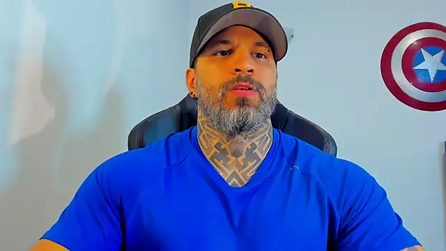 JoshRigby online show from April 21, 2026, 8:01 pm