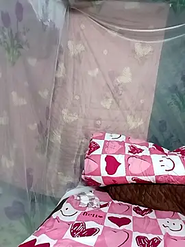 buddy-sexy online show from April 21, 2026, 1:28 pm