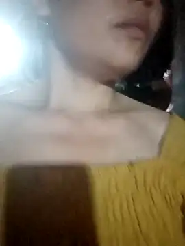 bree-zz online show from March 26, 2026, 12:11 pm