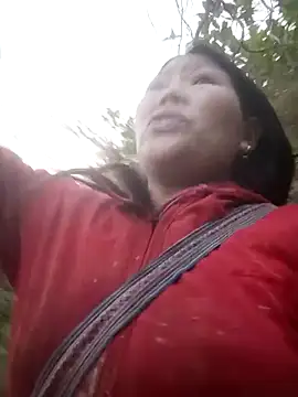 bree-zz online show from April 4, 2026, 10:57 am