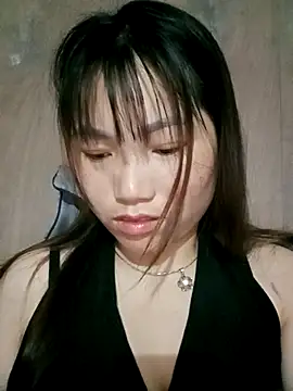 min-xinh online show from March 18, 2026, 11:19 pm