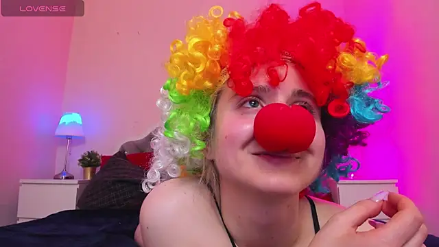 CamillaDreamer online show from October 7, 2025, 3:20 pm