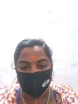 Tamil Hot Sindhu online show from October 6, 2025, 9:07 am