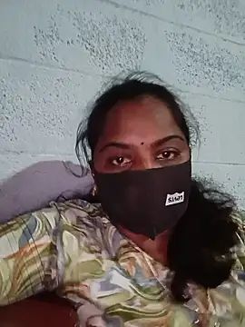 Snapshot of Tamil_Hot_Sindhu chatting on June 4, 2026, 5:52 pm Tamil Hot Sindhu online show from June 4, 2026, 5:52 pm