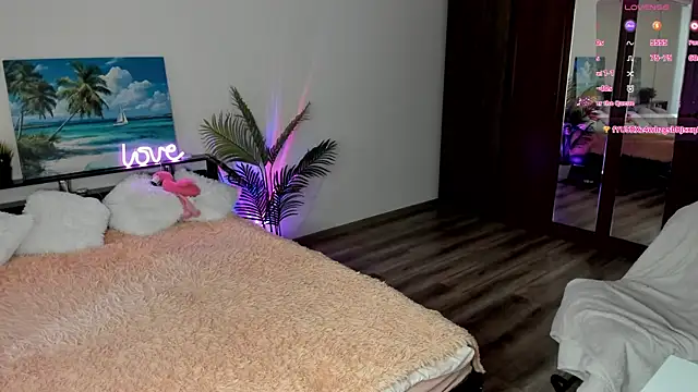 LizaBelle  online show from April 18, 2026, 12:09 pm