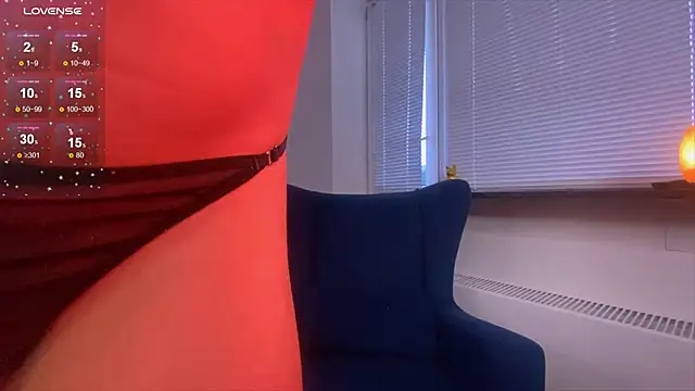 Sienna Mi  online show from November 26, 2025, 5:19 am