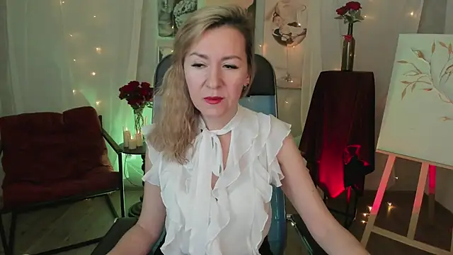 DonnaSmitth online show from March 11, 2026, 6:36 pm