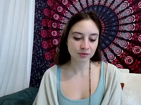 AdalynKiss online show from December 4, 2025, 7:17 am