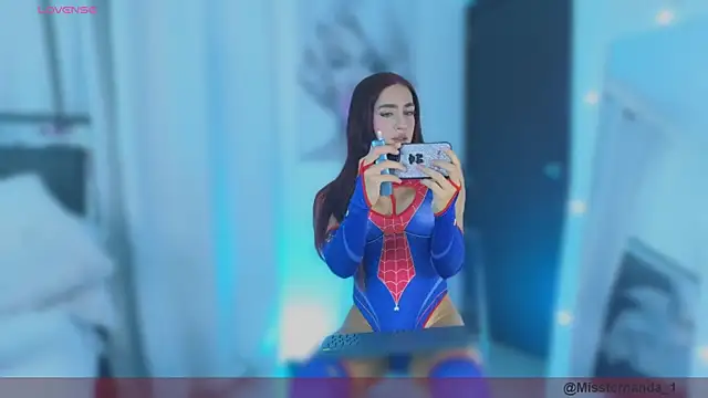 Fernandabig online show from October 5, 2025, 11:57 pm