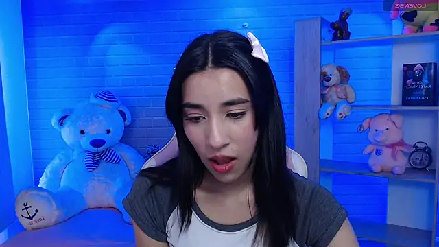 koyuki san online show from October 21, 2025, 7:36 pm