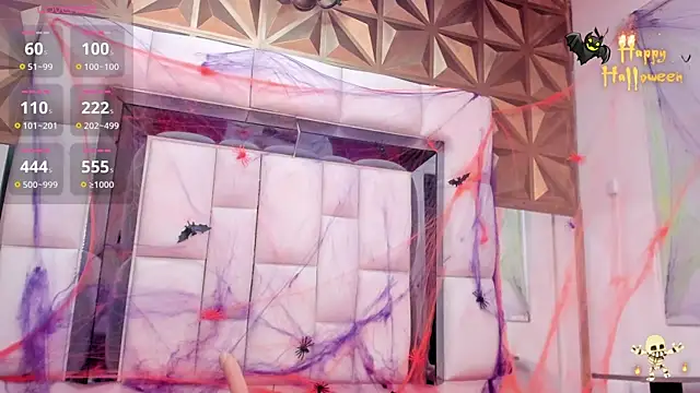 violet milleer online show from October 29, 2025, 7:04 pm