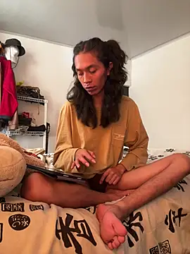 MadamLeRouge online show from July 11, 2026, 1:58 pm
