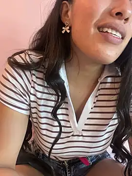 Snapshot of Amelia_Rivas chatting on June 3, 2026, 6:57 pm Amelia Rivas online show from June 3, 2026, 6:57 pm