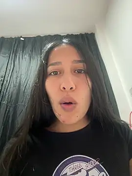 Amelia Rivas online show from July 17, 2026, 2:18 am