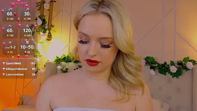 EllyLinn online show from April 18, 2026, 7:07 pm