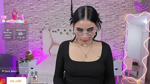 casse tay online show from April 16, 2026, 4:13 am