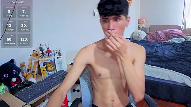 TwoBoys4Cum online show from November 19, 2025, 9:15 pm