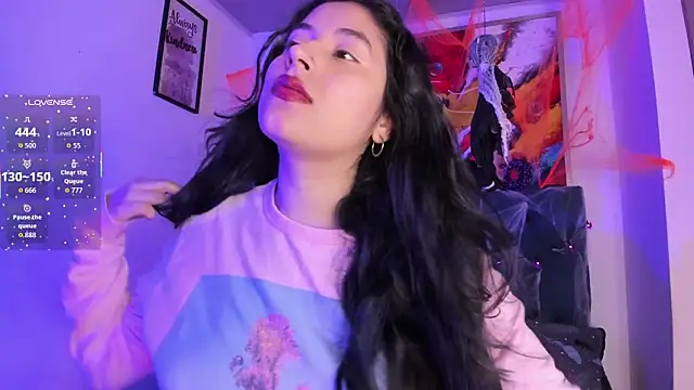 violet blaze online show from November 3, 2025, 11:11 am