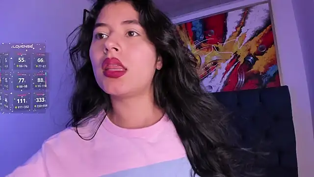 violet blaze online show from November 6, 2025, 12:06 pm