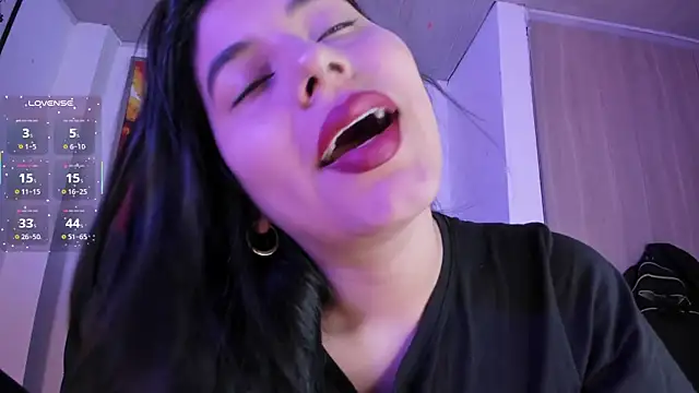 violet blaze online show from November 24, 2025, 10:26 am