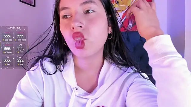 violet blaze online show from November 25, 2025, 10:26 am