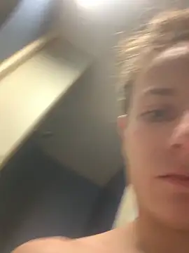 GoldenPussy1329 online show from March 11, 2026, 8:37 pm