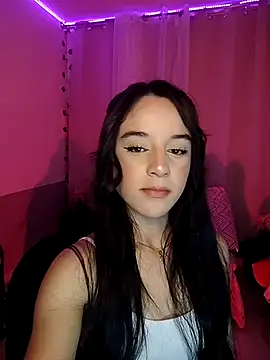 tamara vald online show from October 17, 2025, 3:53 am