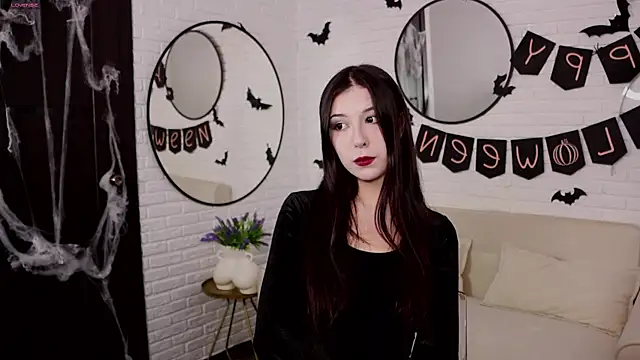 Snapshot of Azaliya_Haze chatting on October 31, 2025, 10:16 am Azaliya Haze online show from October 31, 2025, 10:16 am