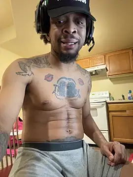 thefreakscomeoutatnight online show from February 3, 2026, 1:38 pm