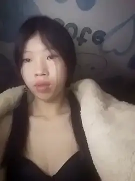 Khanhu xx online show from November 24, 2025, 10:20 pm